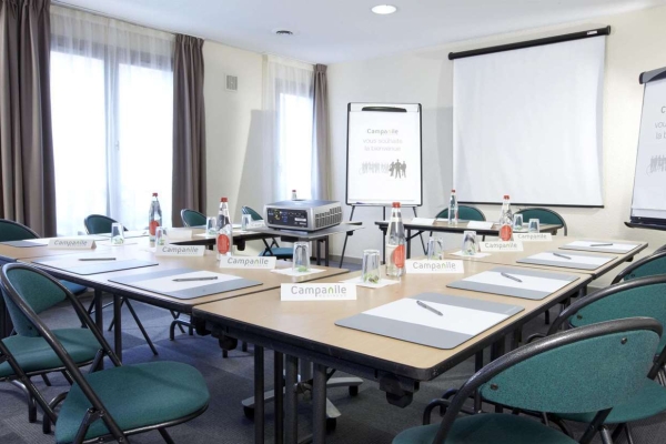 Hotel Campanile - Lille C.H.R